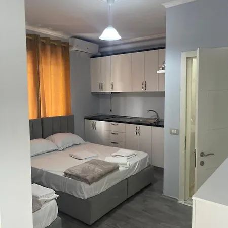 Castel Aparthotel