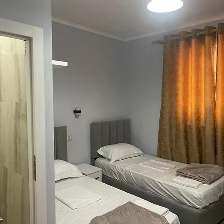 Castel Aparthotel